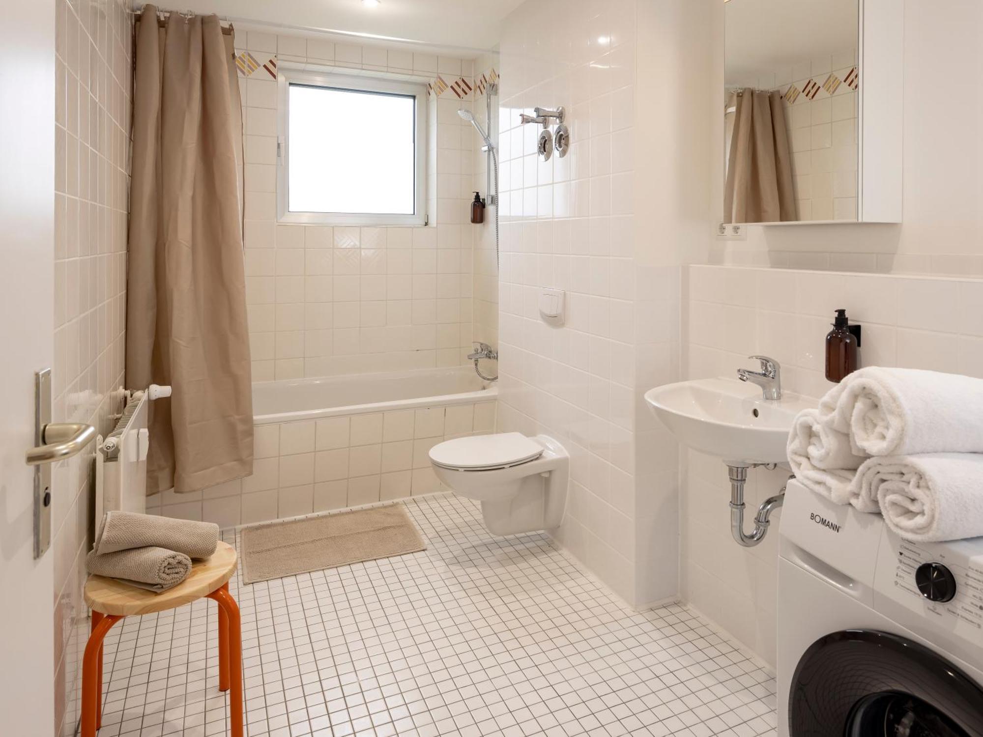 Апартаменты Apartmenthaus - Grosszuegige Fuer Je 4-8 Personen Mit Balkon *
